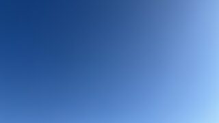青い空